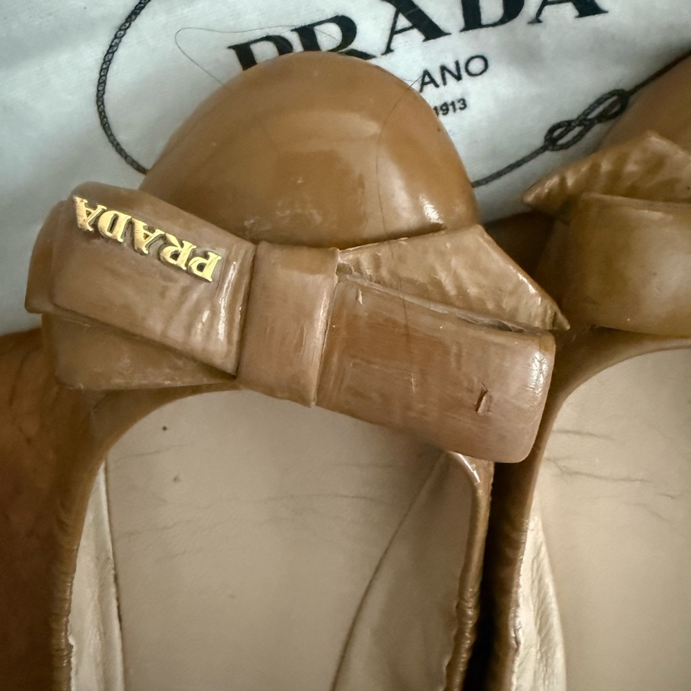 Prada Tan Moccasins Sz 38 with Bow Detail - Picture 8 of 10